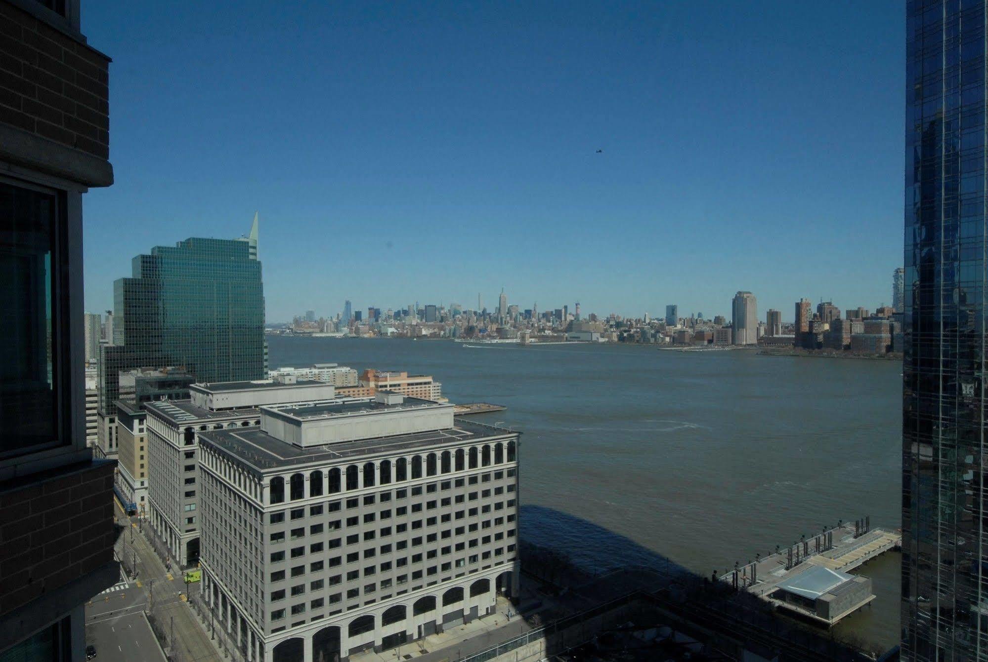 Global Luxury Suites At Exchange Jersey City Eksteriør billede