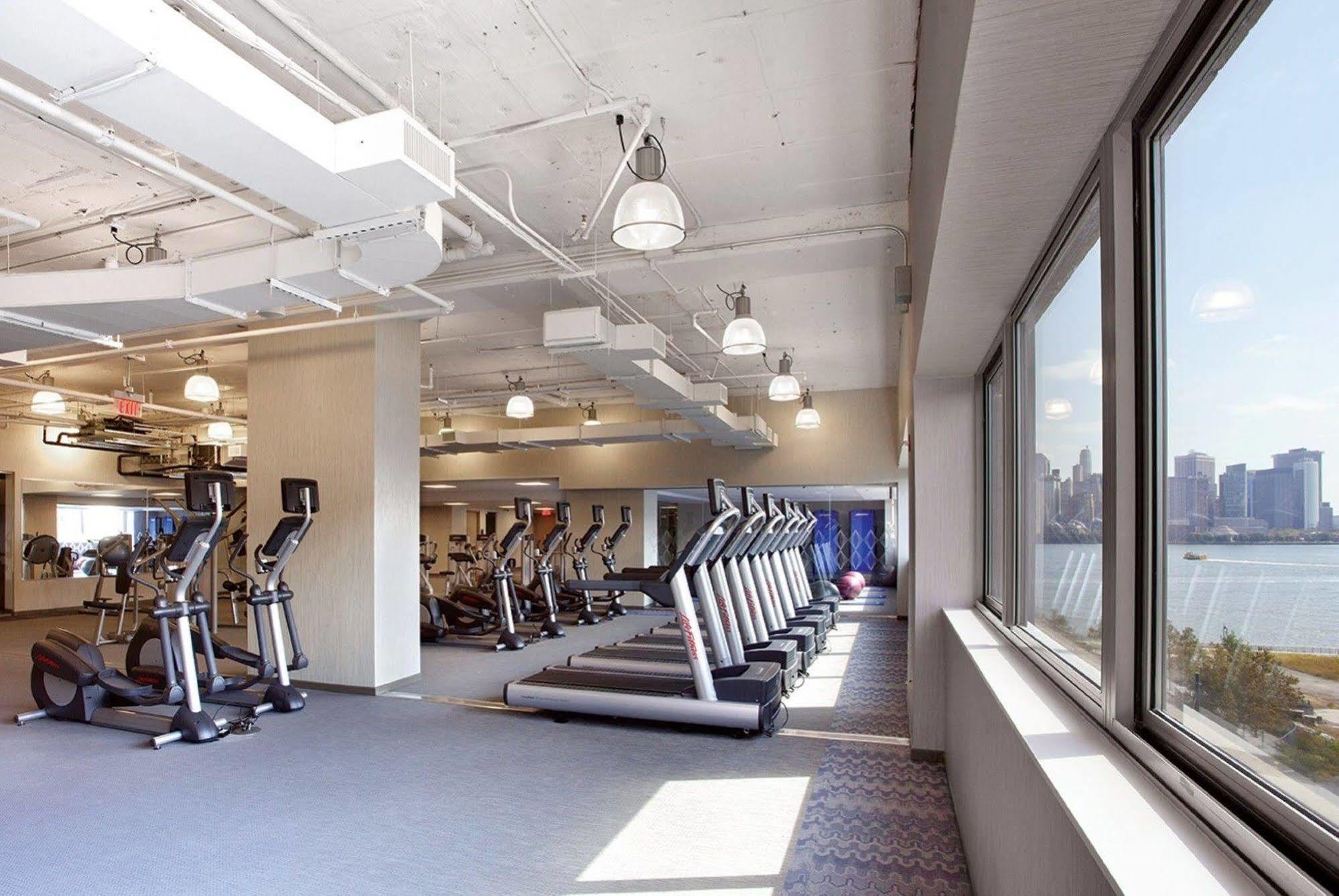 Global Luxury Suites At Exchange Jersey City Eksteriør billede